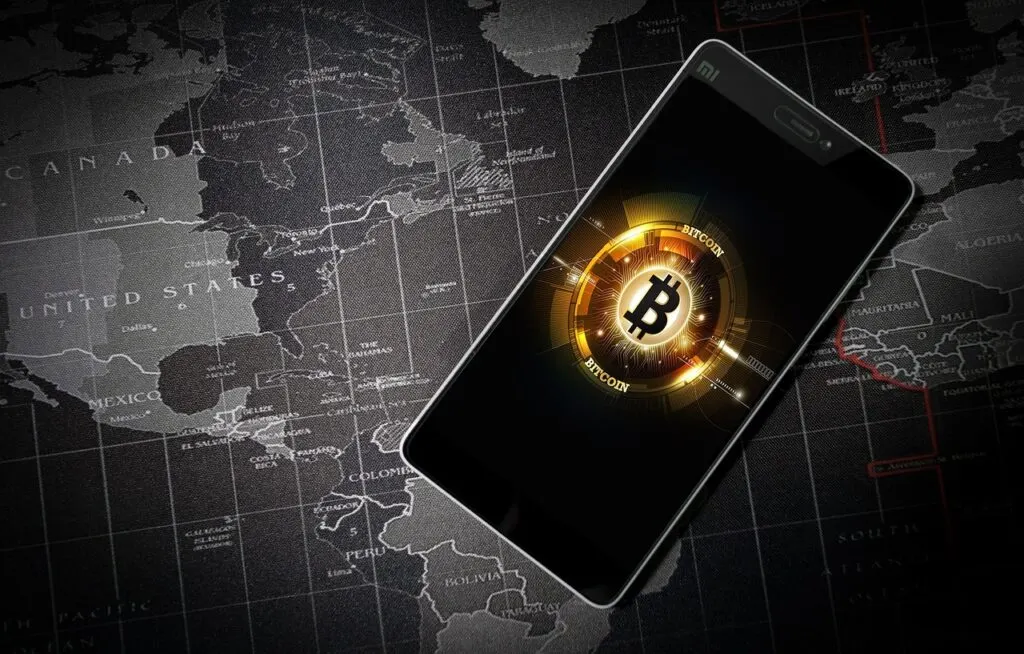 découvrez tout sur le bitcoin, la première cryptomonnaie révolutionnaire qui a transformé le paysage financier mondial. apprenez comment fonctionne le bitcoin, ses avantages, ses défis et son impact sur l'avenir des transactions numériques.
