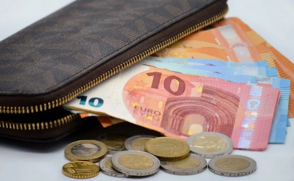 découvrez tout ce qu'il faut savoir sur l'inflation : causes, conséquences, et tendances actuelles. informez-vous sur son impact sur l'économie et votre quotidien.
