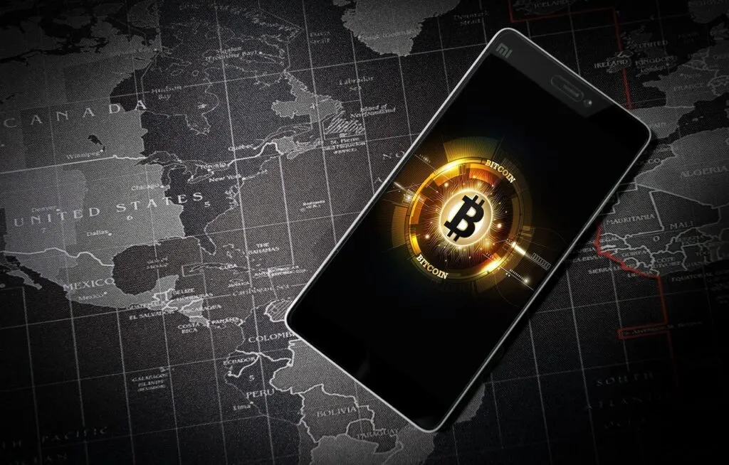 découvrez tout ce qu'il faut savoir sur le bitcoin, la première cryptomonnaie révolutionnant le monde de la finance. informez-vous sur son fonctionnement, son histoire, et comment l'utiliser pour des transactions sécurisées et anonymes.