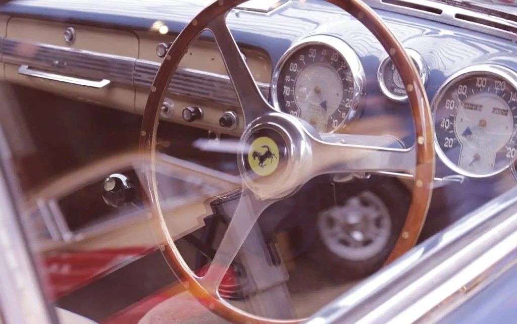découvrez l'univers des marques de luxe, où l'élégance et l'exclusivité se rencontrent. explorez les dernières tendances, styles et créations des plus grandes maisons, tout en profitant de conseils pour intégrer le luxe dans votre quotidien.