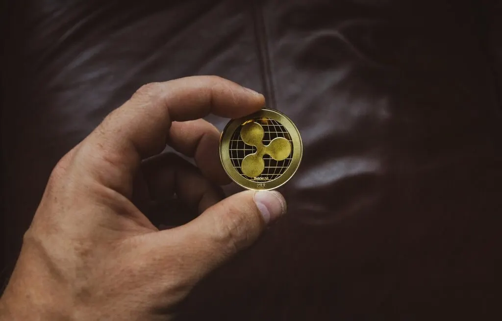 découvrez le monde fascinant des altcoins : apprenez ce que sont ces alternatives aux cryptomonnaies traditionnelles, explorez leurs potentiels d'investissement et restez informé des dernières tendances du marché des cryptos.