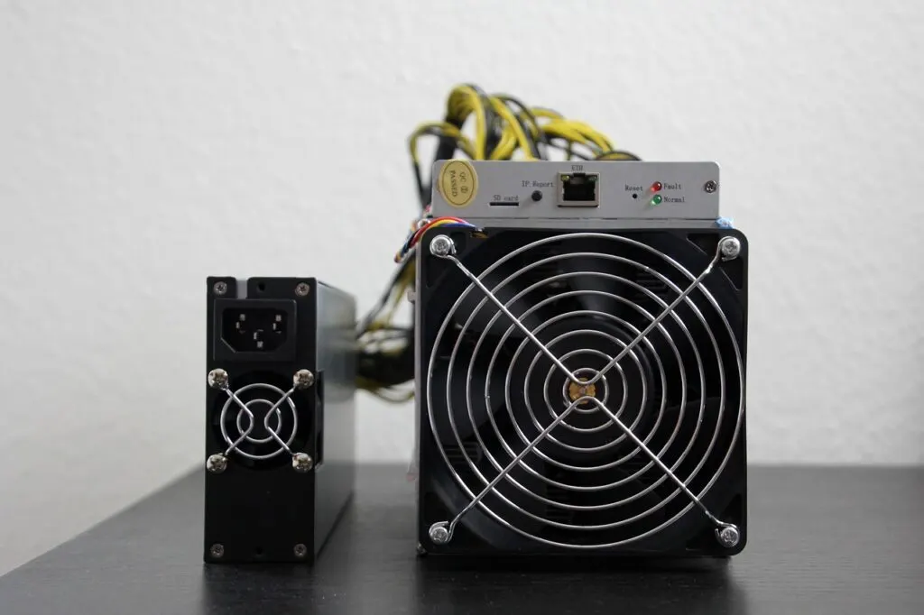 découvrez tout sur les mineurs de bitcoin : comment ils fonctionnent, leur rôle dans la blockchain, et les meilleures stratégies pour miner efficacement.