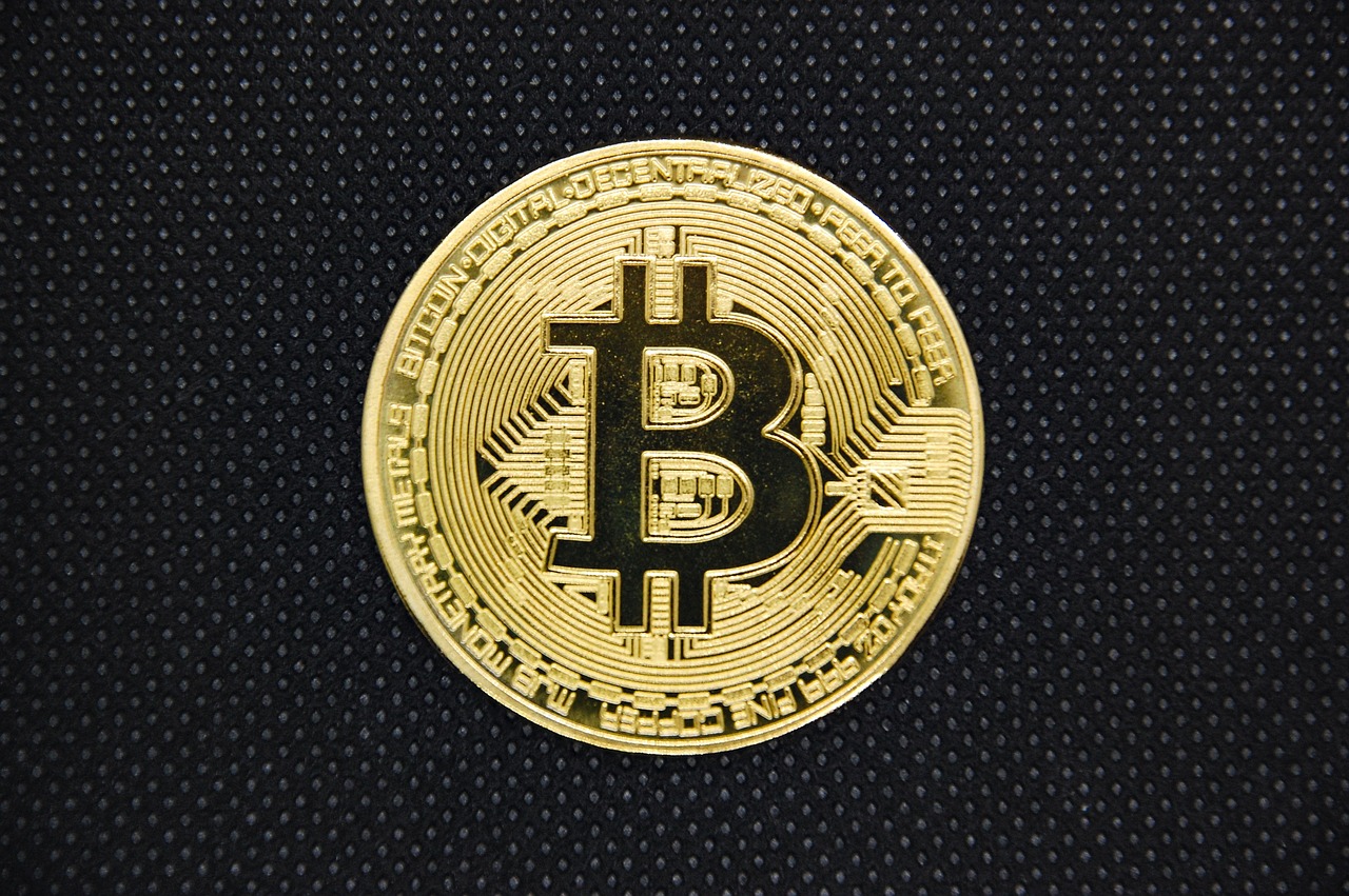 découvrez pourquoi les traders de bitcoin vendent leurs actifs et analysez les tendances actuelles du marché pour prendre des décisions éclairées.